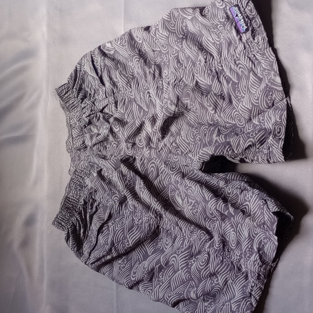 Vintage 90s Patagonia Baggie Shorts Fish Pattern Lined Size Small